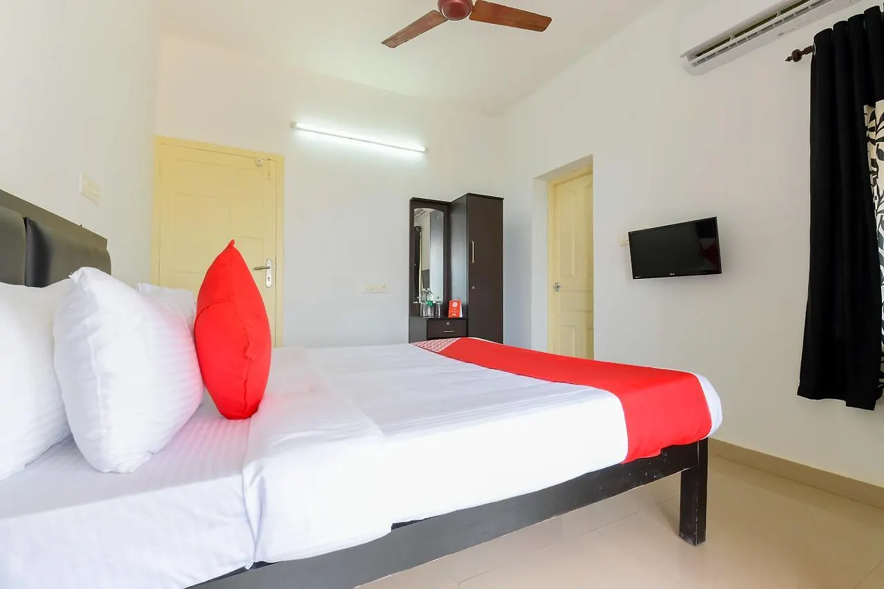 Oyo 11891 Amare Beach Resorts Alappuzha Hotel